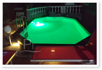 Illuminazione per piscina fuoriterra in legno - Immagine 3